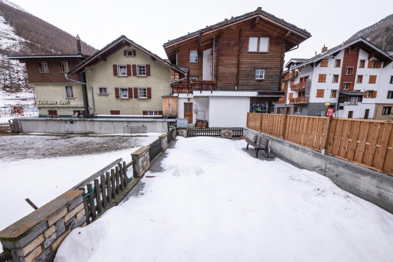 Haus Astoria Apartamento Saas-Grund Exterior foto