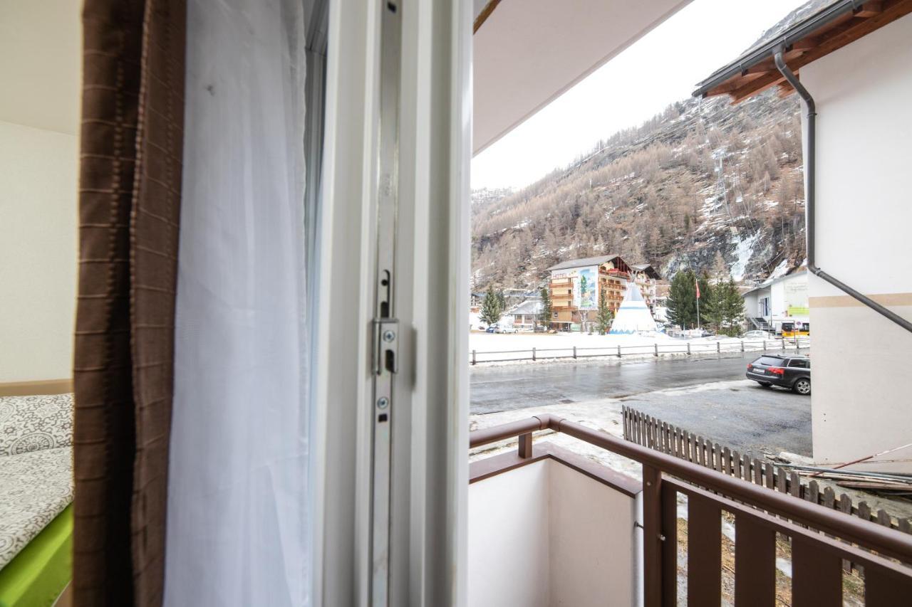 Haus Astoria Apartamento Saas-Grund Exterior foto